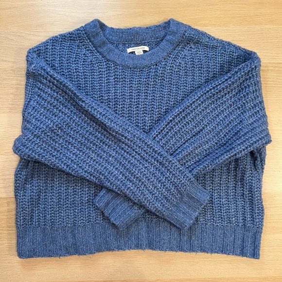 Sky Blue Cable Knit Cropped Sweater - Picture 3 of 4